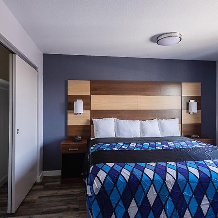 Coratel Inn And Suites By Jasper Saint Paul Minneapolis Inver Grove Heights Exterior photo